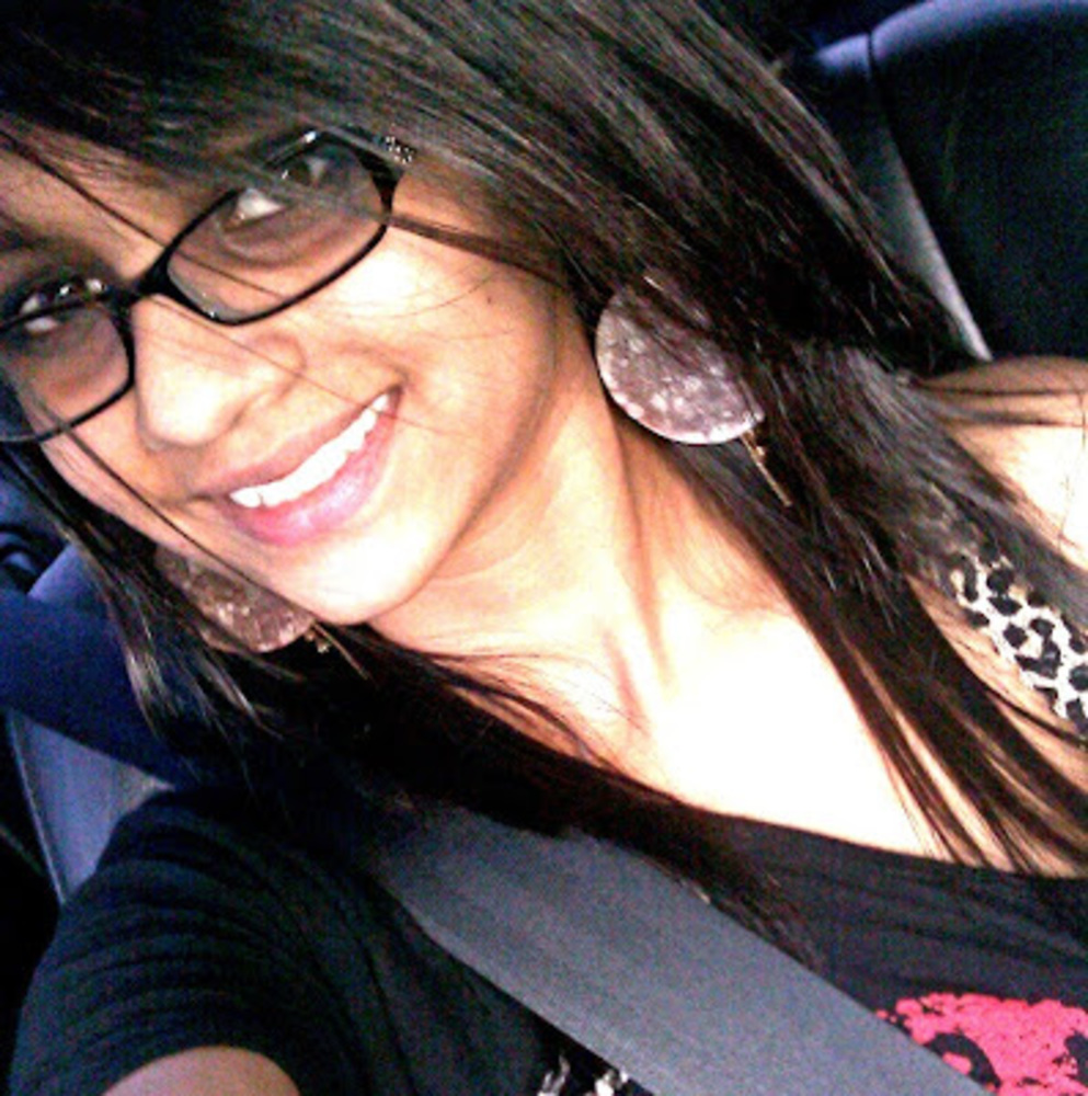 Meet your Posher, Priya